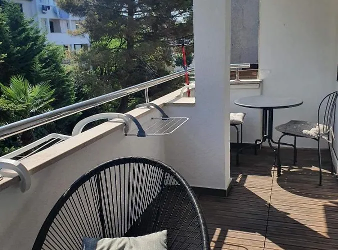 아파트 - 50 Meters From Sea *