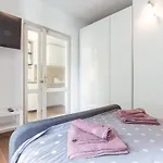 - 50 Meters From Sea Apartment Porec