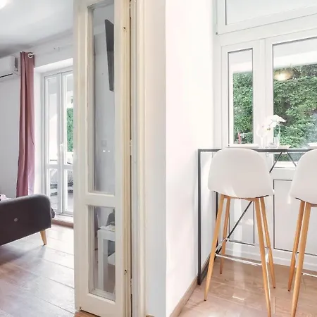 Apartment - 50 Meters From Sea